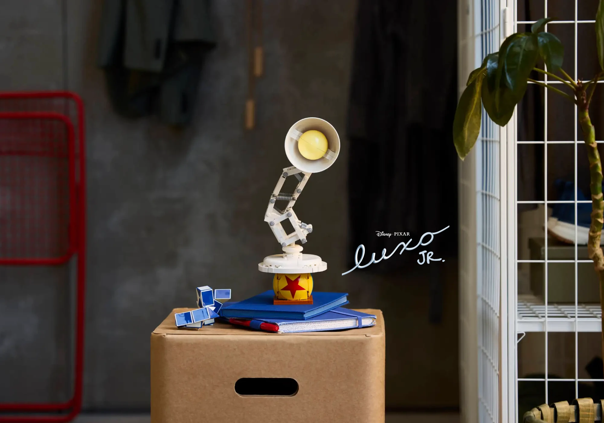 Disney Pixar Luxo Jr 21357